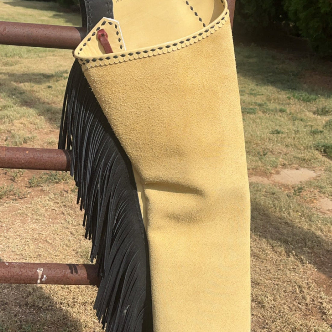 Buckstitched Shotguns #59