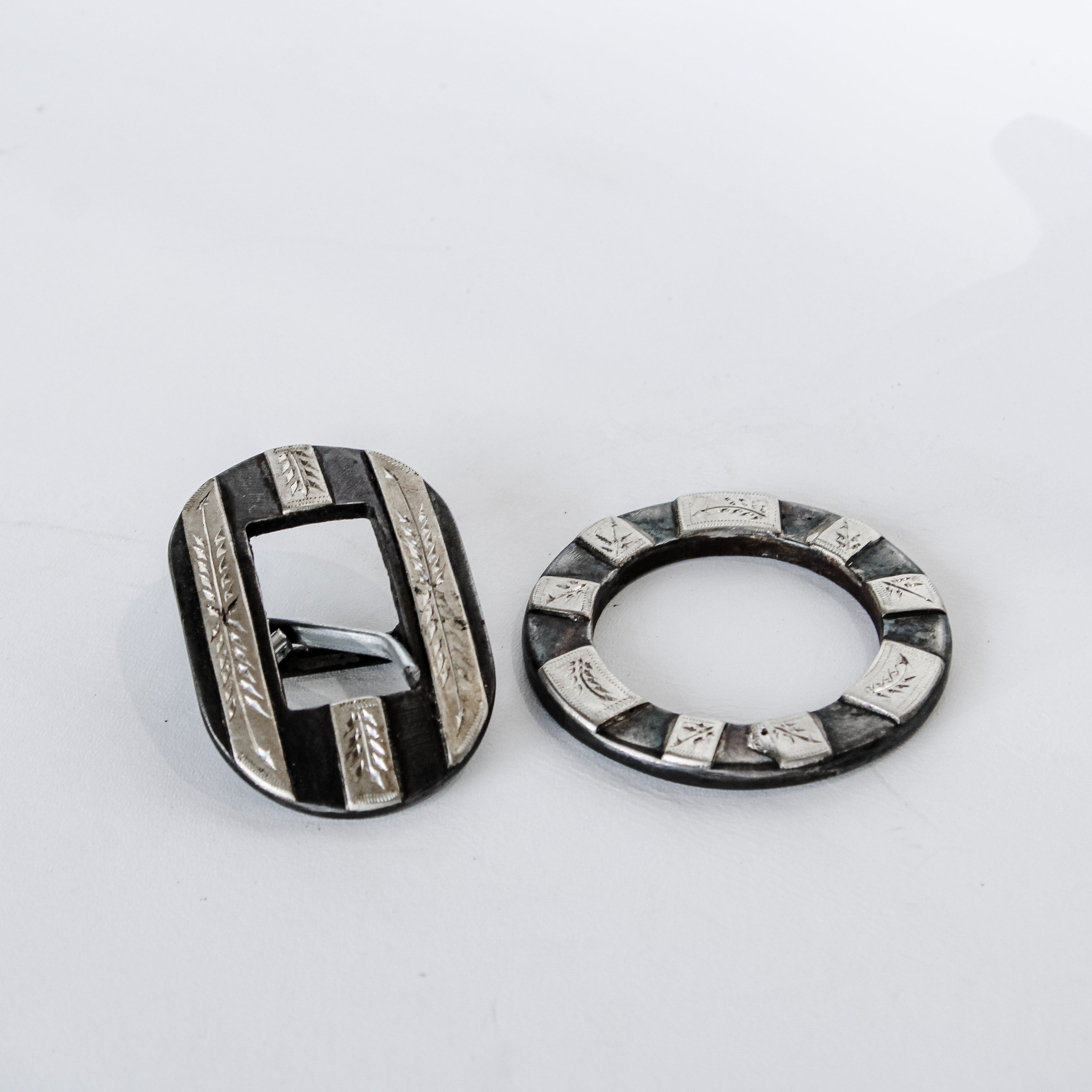 Kobe Schultz Leggin Hardware Set